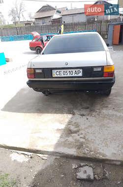 Седан Audi 100 1984 в 