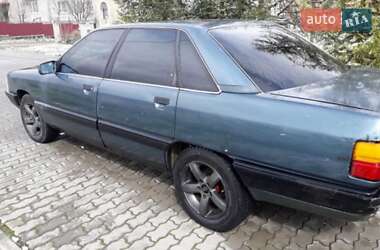 Седан Audi 100 1989 в 
