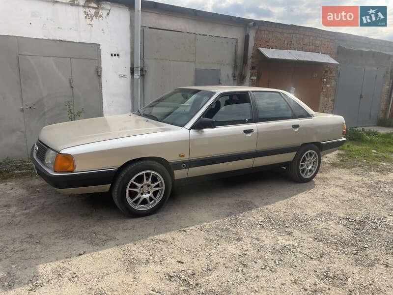 Audi 100 1989