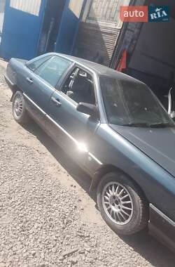 Седан Audi 100 1988 в 
