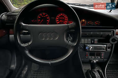 Седан Audi 100 1992 в 