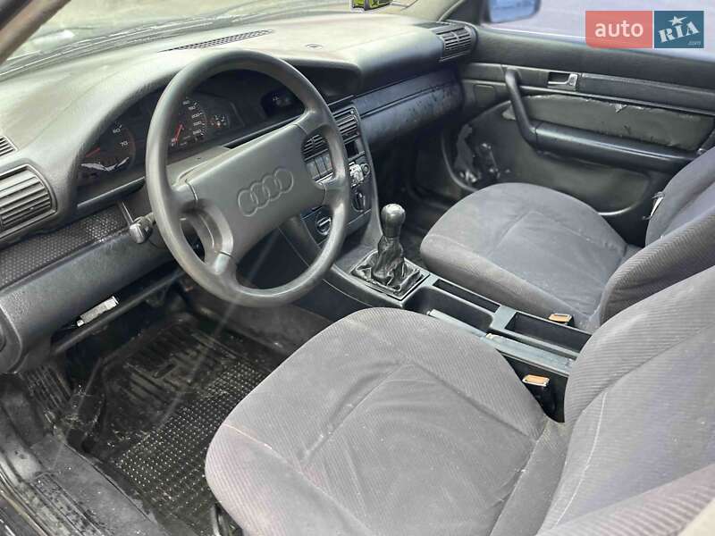 Седан Audi 100 1991 в Полтаві