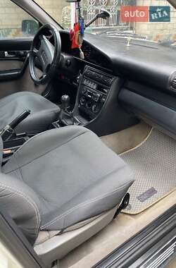 Седан Audi 100 1992 в 