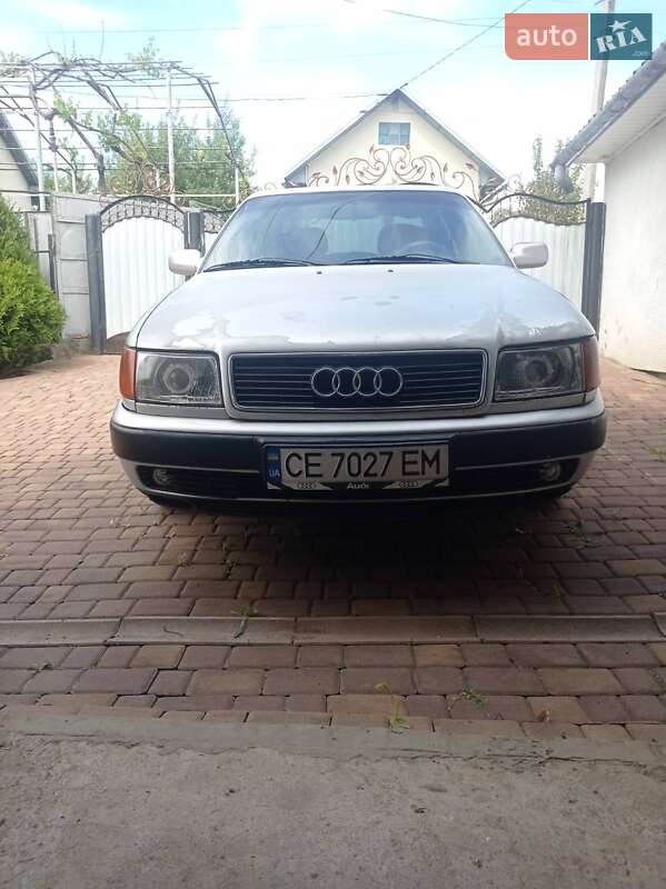 Седан Audi 100 1992 в Черновцах