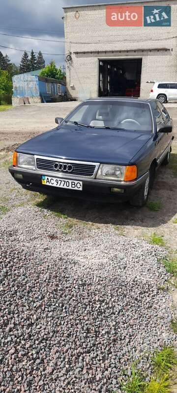 Audi 100 1990