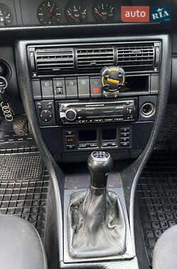 Седан Audi 100 1994 в 