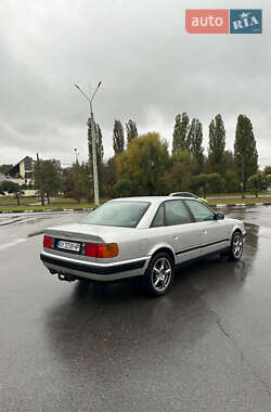 Седан Audi 100 1991 в 
