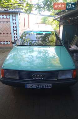 Седан Audi 100 1985 в Костопілі