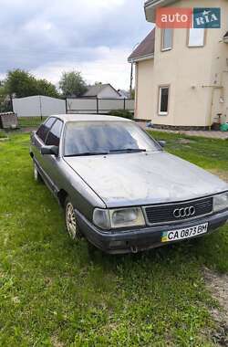 Седан Audi 100 1987 в Смеле