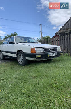 Седан Audi 100 1988 в Ковеле