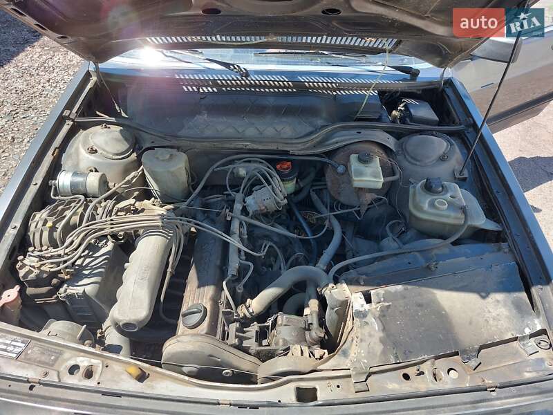 Седан Audi 100 1982 в Черкассах