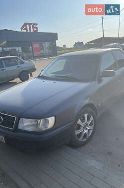Седан Audi 100 1994 в Черновцах