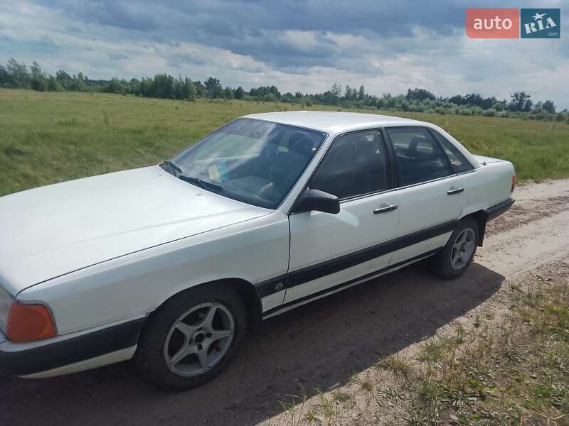 Audi 100 1985