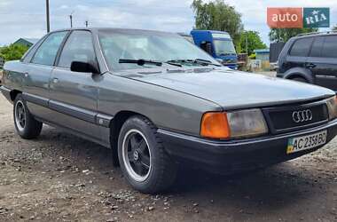 Седан Audi 100 1990 в Ковеле