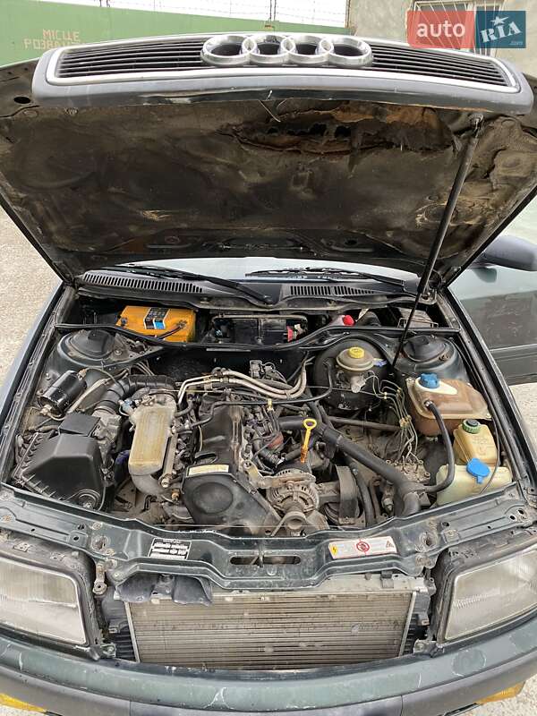 Седан Audi 100 1994 в Дрогобичі