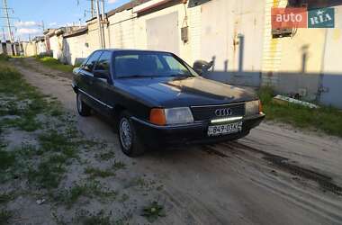Седан Audi 100 1985 в Киеве