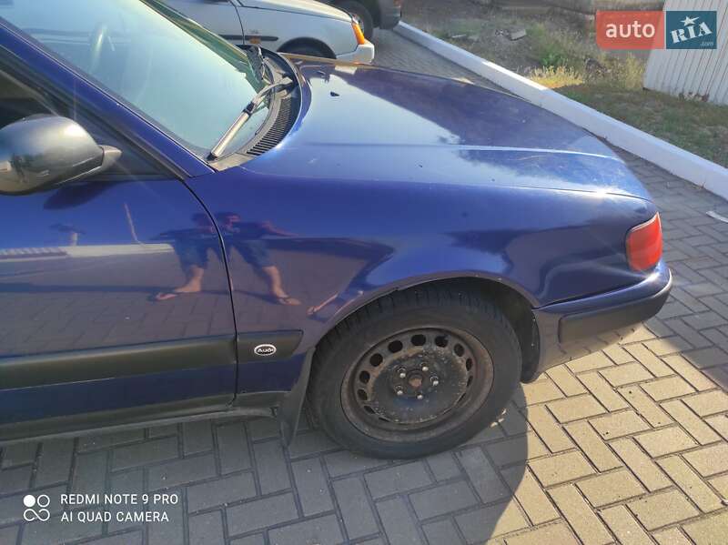 Седан Audi 100 1993 в Запорожье