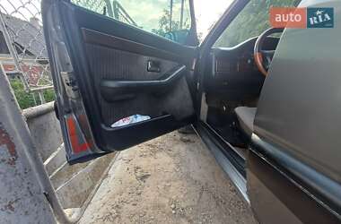 Седан Audi 100 1988 в 