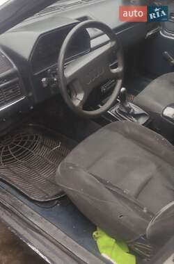 Седан Audi 100 1986 в 