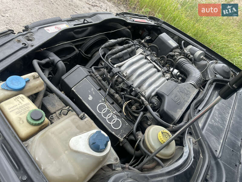 Седан Audi 100 1992 в Броварах