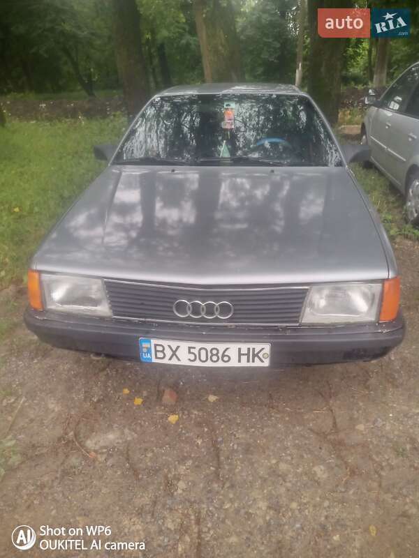 Седан Audi 100 1988 в Хмельницком