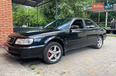 Седан Audi 100 1993 в 