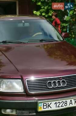 Седан Audi 100 1992 в Дубно