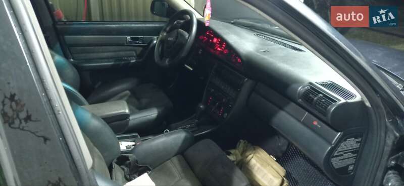Седан Audi 100 1993 в Вижнице фото 10 Седан Audi 100 1993 в Вижнице
