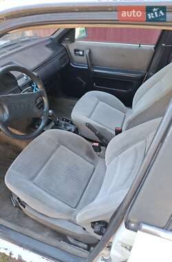 Седан Audi 100 1986 в Луцке