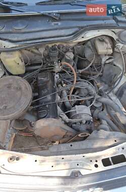 Седан Audi 100 1986 в Луцке