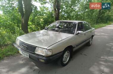Седан Audi 100 1989 в 