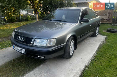 Седан Audi 100 1993 в Луцке