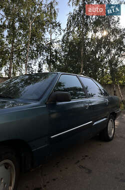 Седан Audi 100 1991 в Киеве