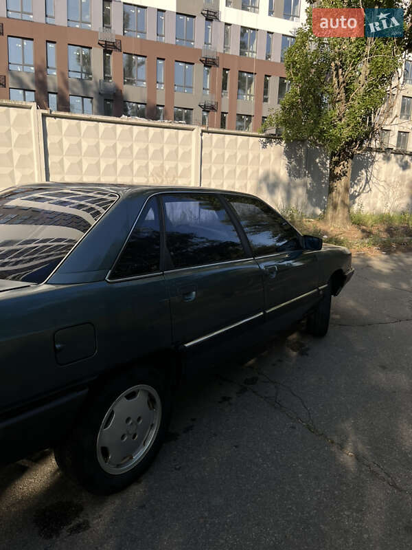 Седан Audi 100 1991 в Киеве