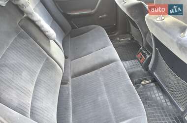 Седан Audi 100 1992 в 