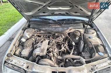 Седан Audi 100 1992 в 