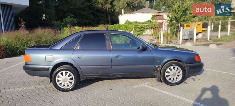 Седан Audi 100 1991 в Хмельницком