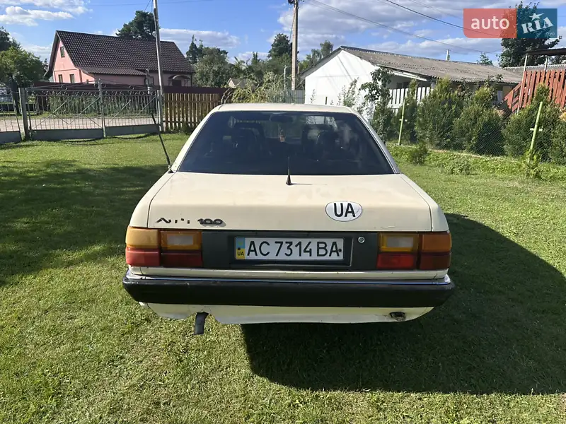 Audi 100 1988 VIN WAUZZZ44ZJN212226 фото оголошення 4 з 39