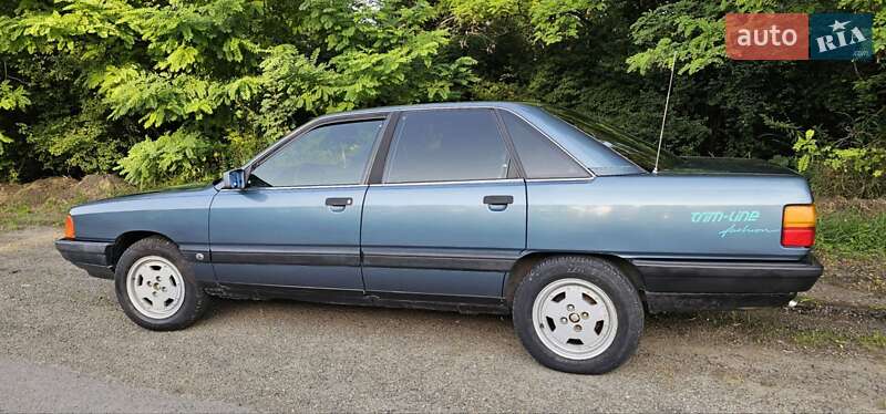 Седан Audi 100 1988 в Черновцах фото 44 Седан Audi 100 1988 в Черновцах