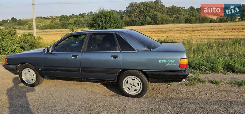 Седан Audi 100 1988 в Черновцах фото 49 Седан Audi 100 1988 в Черновцах