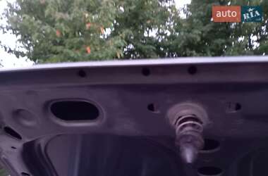 Седан Audi 100 1990 в Ладыжине