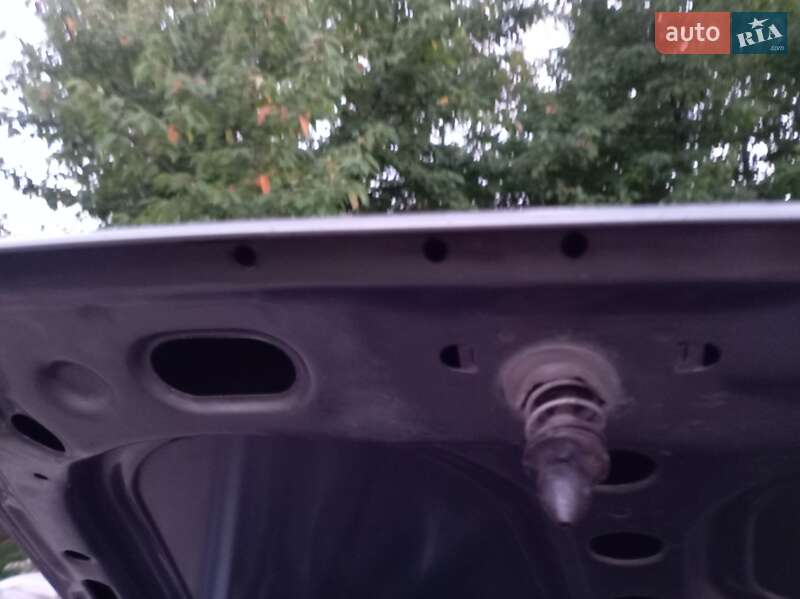 Седан Audi 100 1990 в Ладыжине