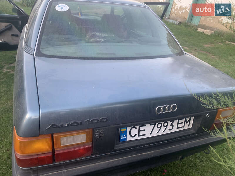 Седан Audi 100 1989 в 