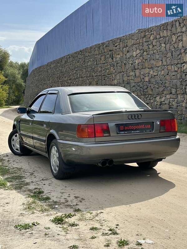 Седан Audi 100 1991 в Сумах