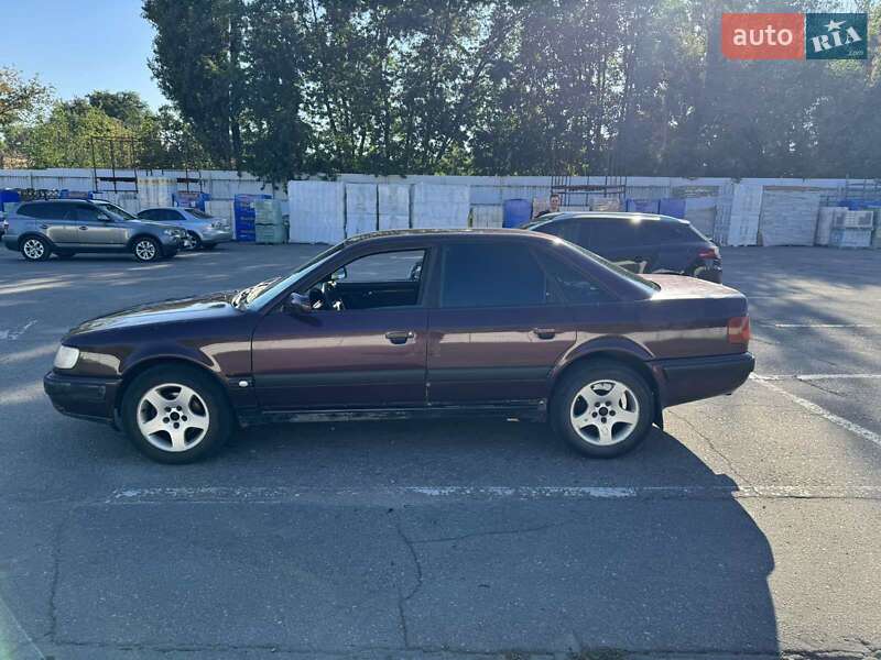 Седан Audi 100 1993 в Кременчуге