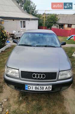 Седан Audi 100 1991 в Тростянці