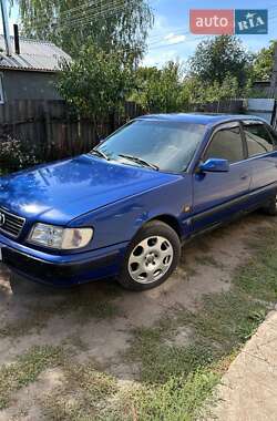 Седан Audi 100 1993 в 