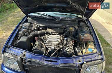 Седан Audi 100 1993 в 