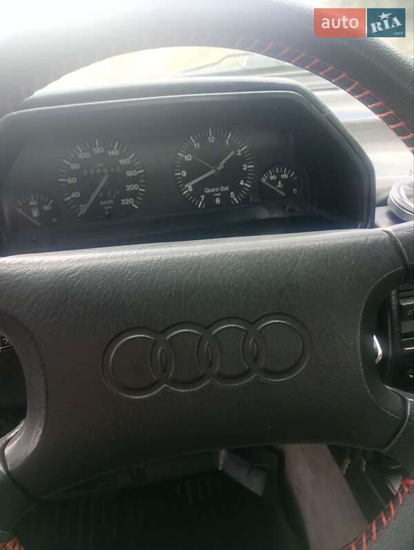 Седан Audi 100 1987 в Чернігові