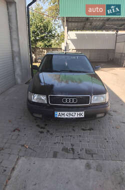 Седан Audi 100 1993 в 